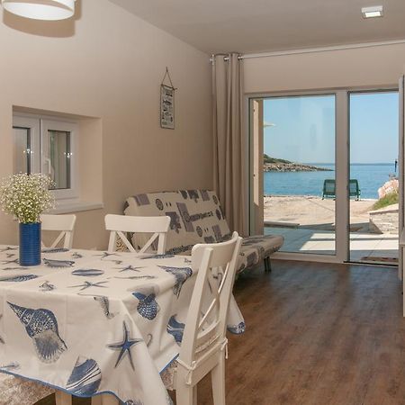 Villa Sv. Martin Мали-Лошинь Номер фото